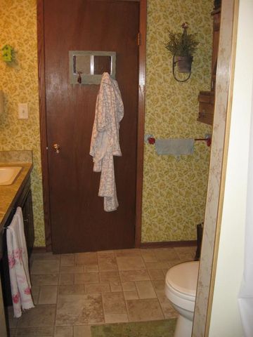 N1629 FOX RIDGE TRAIL, Keshena, WI 54135