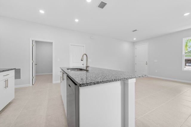 3344 N Park Dr, Fort Pierce, FL 34982