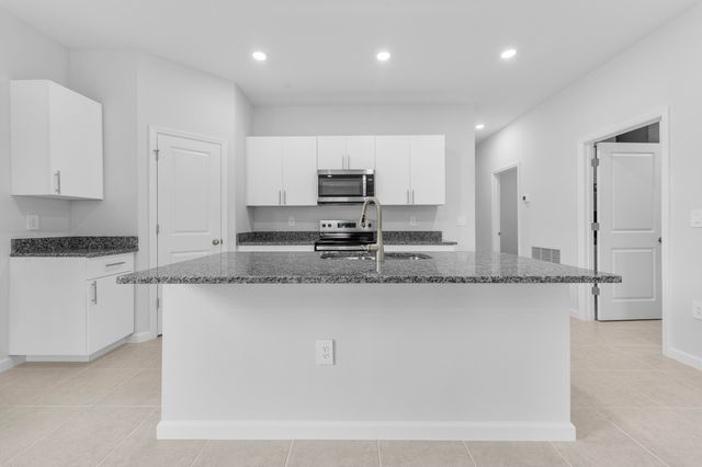 3344 N Park Dr, Fort Pierce, FL 34982