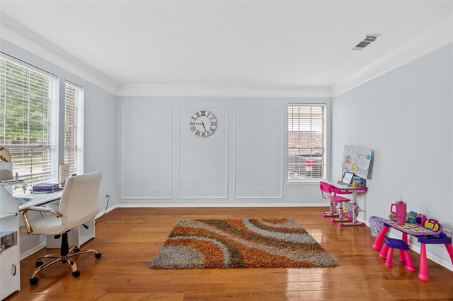 4219 Glenchase Lane, Houston, TX 77014