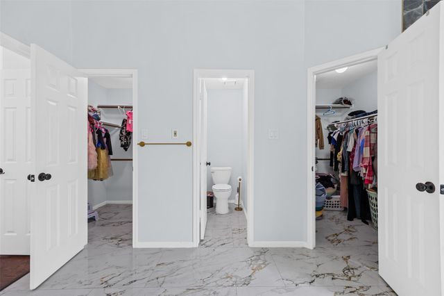 4219 Glenchase Lane, Houston, TX 77014