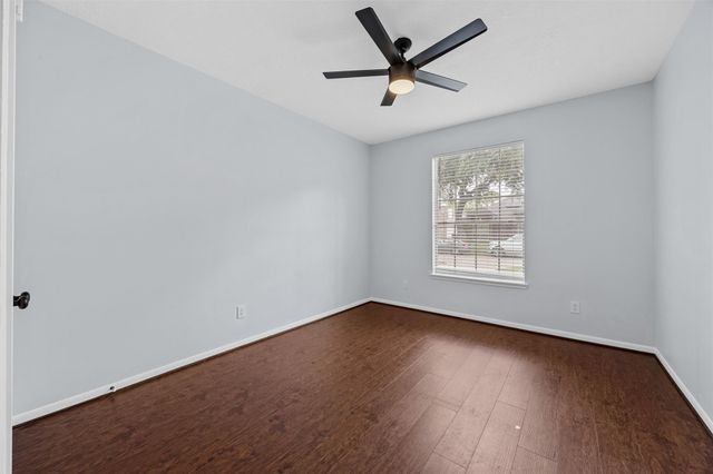 4219 Glenchase Lane, Houston, TX 77014