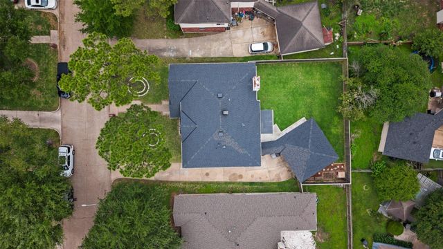 4219 Glenchase Lane, Houston, TX 77014