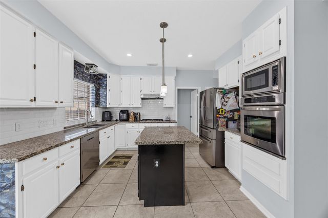 4219 Glenchase Lane, Houston, TX 77014