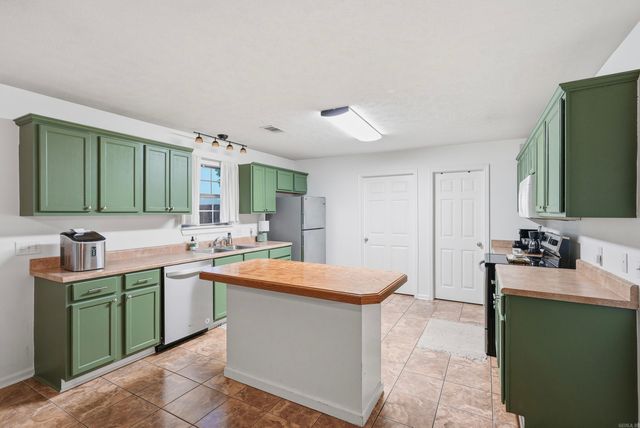 44 Blair Drive, Vilonia, AR 72173
