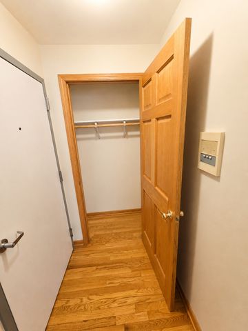1124 Dunlop Avenue 2C, Forest Park, IL 60130