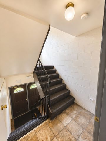 1124 Dunlop Avenue 2C, Forest Park, IL 60130