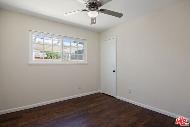 12622 Amboy Avenue, Sylmar, CA 91342