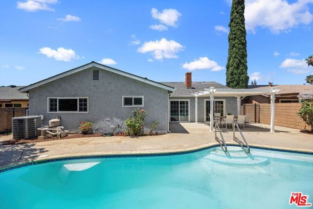 12622 Amboy Avenue, Sylmar, CA 91342