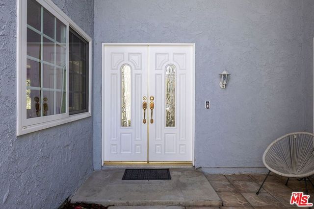 12622 Amboy Avenue, Sylmar, CA 91342