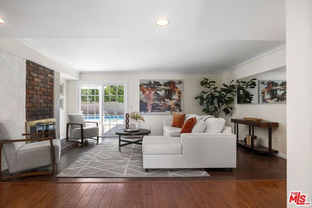 12622 Amboy Avenue, Sylmar, CA 91342