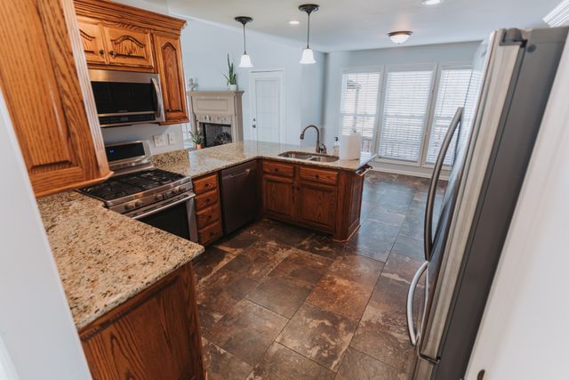 2009 Bethel Ln, Ashland City, TN 37015