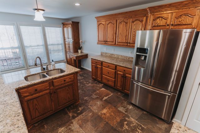 2009 Bethel Ln, Ashland City, TN 37015