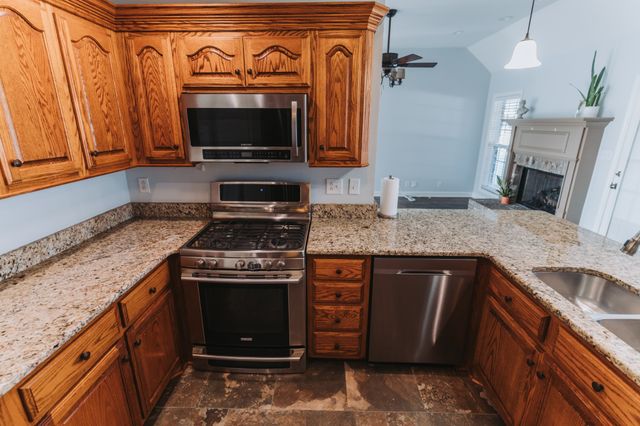 2009 Bethel Ln, Ashland City, TN 37015