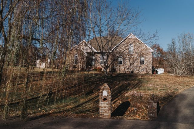 2009 Bethel Ln, Ashland City, TN 37015