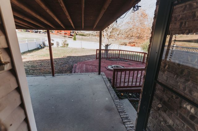 2009 Bethel Ln, Ashland City, TN 37015