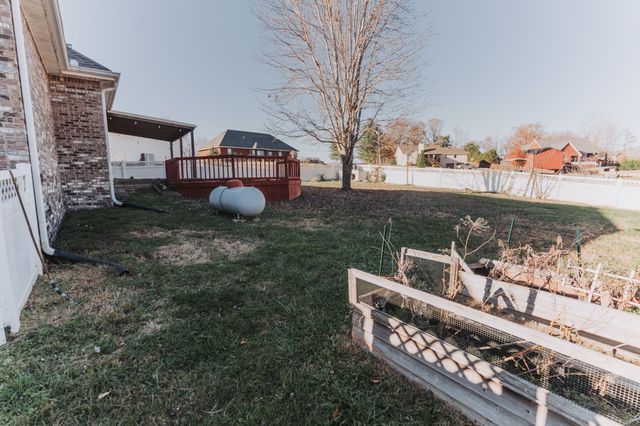 2009 Bethel Ln, Ashland City, TN 37015