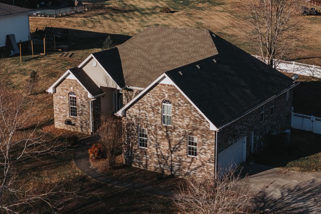 2009 Bethel Ln, Ashland City, TN 37015