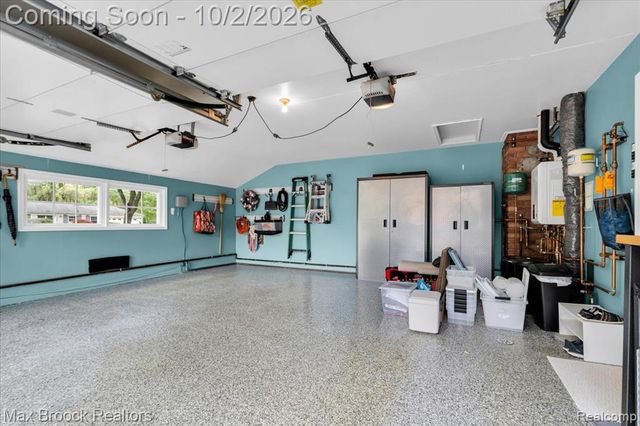 3988 Far Hill Drive, Bloomfield Hills, MI 48304