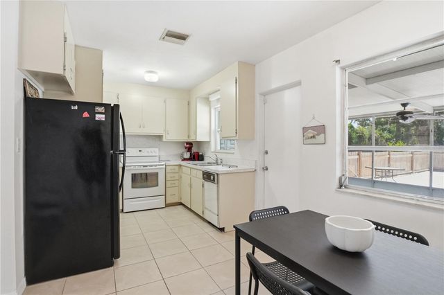 73 SAINT LUCIE AVENUE, Sarasota, FL 34232