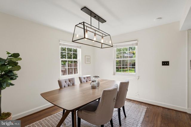 4900 GREENWAY DR, Bethesda, MD 20816