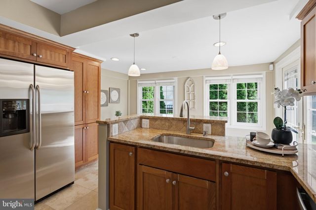 4900 GREENWAY DR, Bethesda, MD 20816