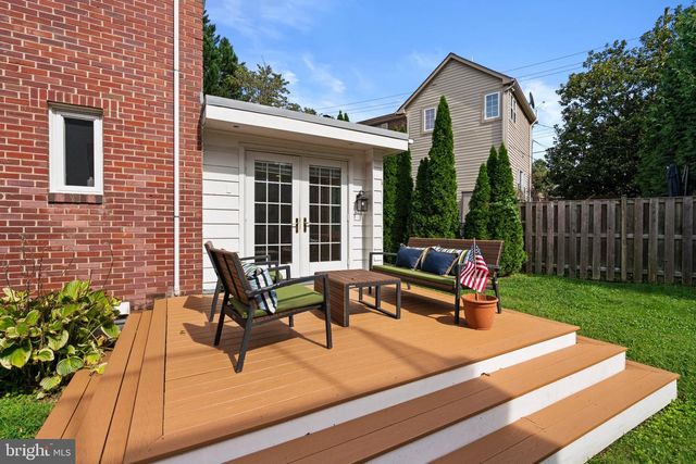 4900 GREENWAY DR, Bethesda, MD 20816