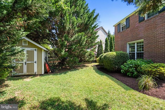 4900 GREENWAY DR, Bethesda, MD 20816