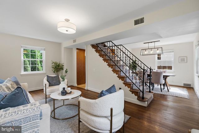 4900 GREENWAY DR, Bethesda, MD 20816
