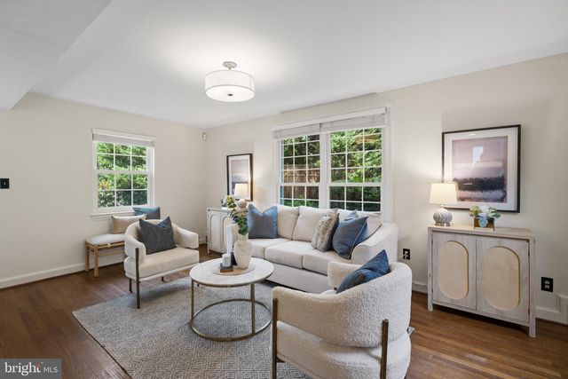 4900 GREENWAY DR, Bethesda, MD 20816