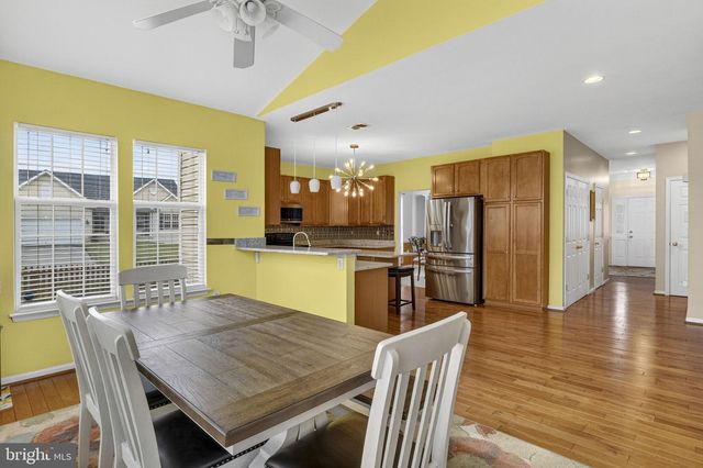 10 WALKER CT, Charles Town, WV 25414