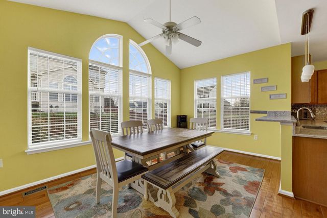 10 WALKER CT, Charles Town, WV 25414