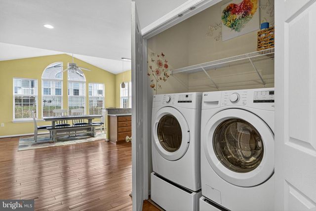 10 WALKER CT, Charles Town, WV 25414