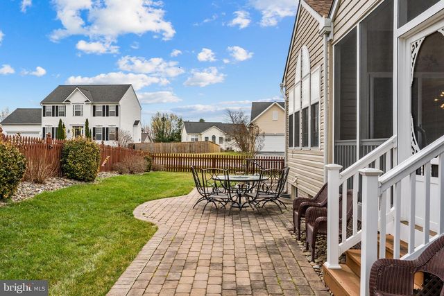 10 WALKER CT, Charles Town, WV 25414