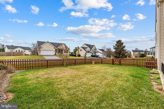 10 WALKER CT, Charles Town, WV 25414