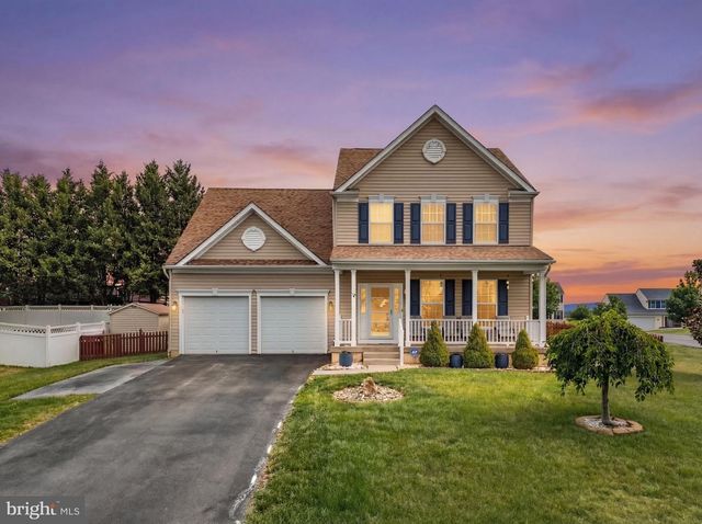 10 WALKER CT, Charles Town, WV 25414