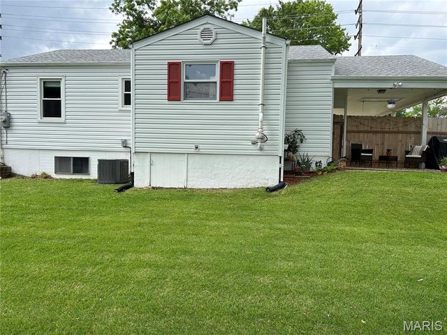 4037 Mount Olive Street, Unincorporated, MO 63125
