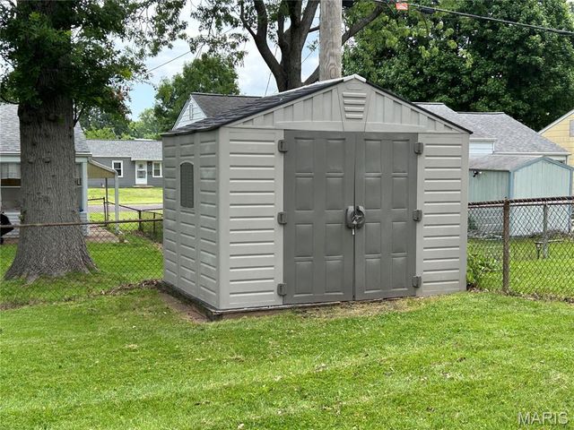 4037 Mount Olive Street, Unincorporated, MO 63125