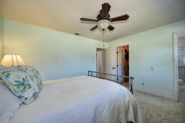 2963 Royal Park Ct, Cameron Park, CA 95682