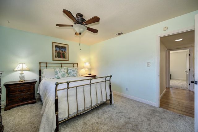 2963 Royal Park Ct, Cameron Park, CA 95682