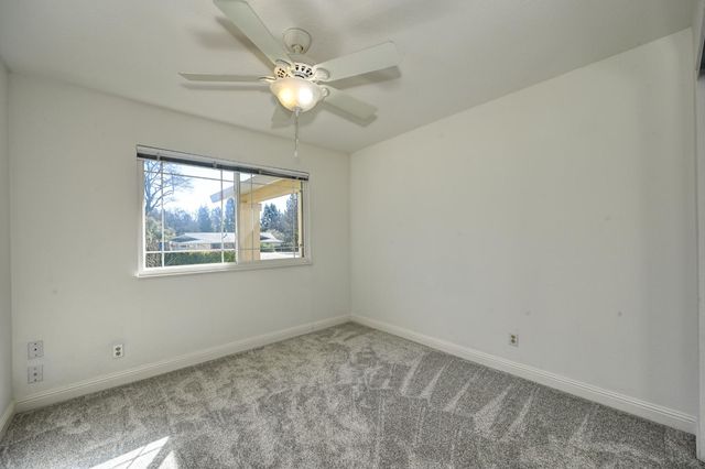 2963 Royal Park Ct, Cameron Park, CA 95682