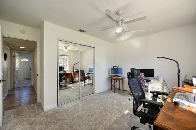 2963 Royal Park Ct, Cameron Park, CA 95682