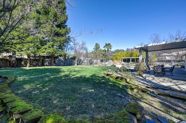 2963 Royal Park Ct, Cameron Park, CA 95682