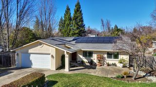 2963 Royal Park Ct, Cameron Park, CA 95682