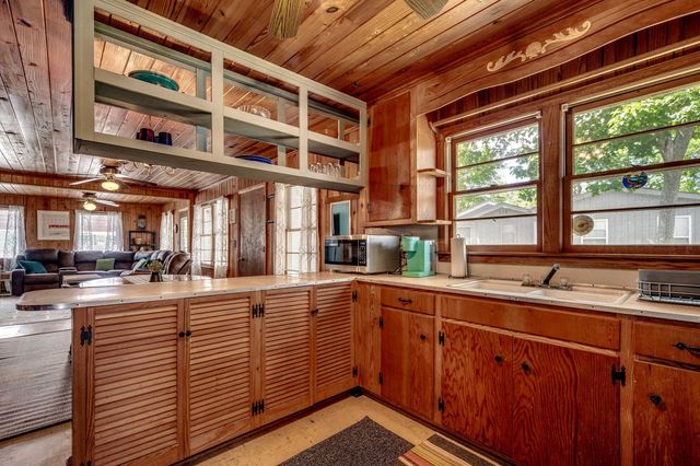 3611 Poinsett St., North Myrtle Beach, SC 29582