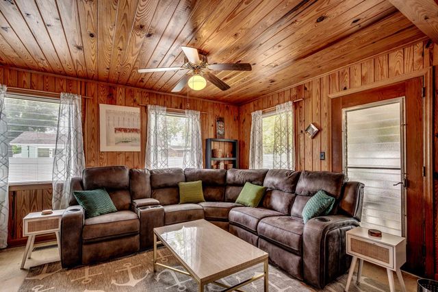 3611 Poinsett St., North Myrtle Beach, SC 29582