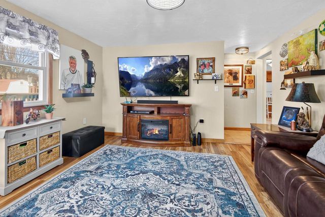 2112 S ONEIDA STREET, Green Bay, WI 54304