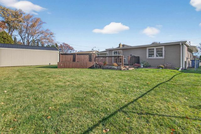 2112 S ONEIDA STREET, Green Bay, WI 54304