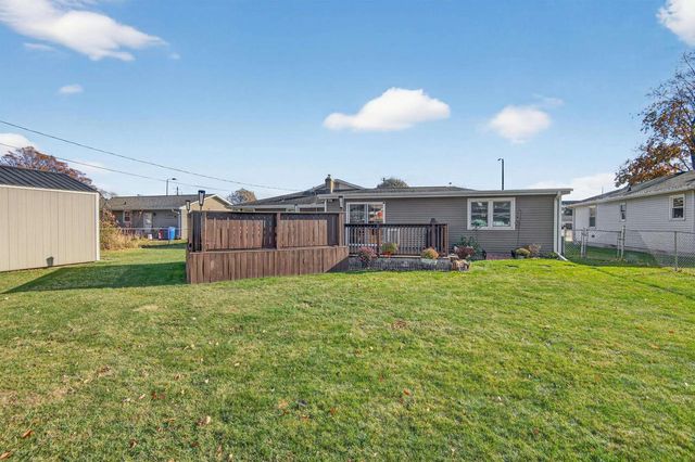 2112 S ONEIDA STREET, Green Bay, WI 54304