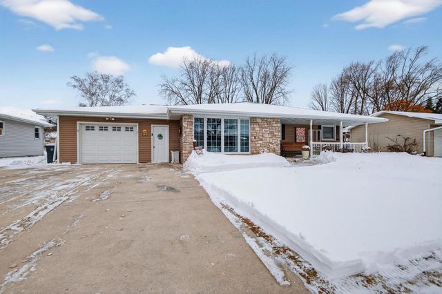 2112 S ONEIDA STREET, Green Bay, WI 54304